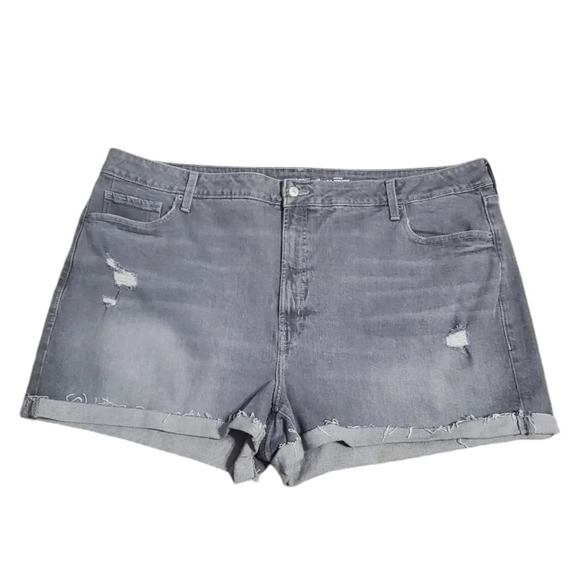 NWOT Old Navy Women's High Rise O.G. Straight Distressed Denim Shorts 26 Plus - Picture 1 of 7